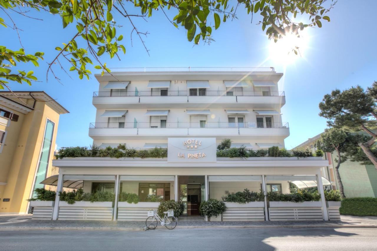Hotel La Pineta Pineto Exterior photo